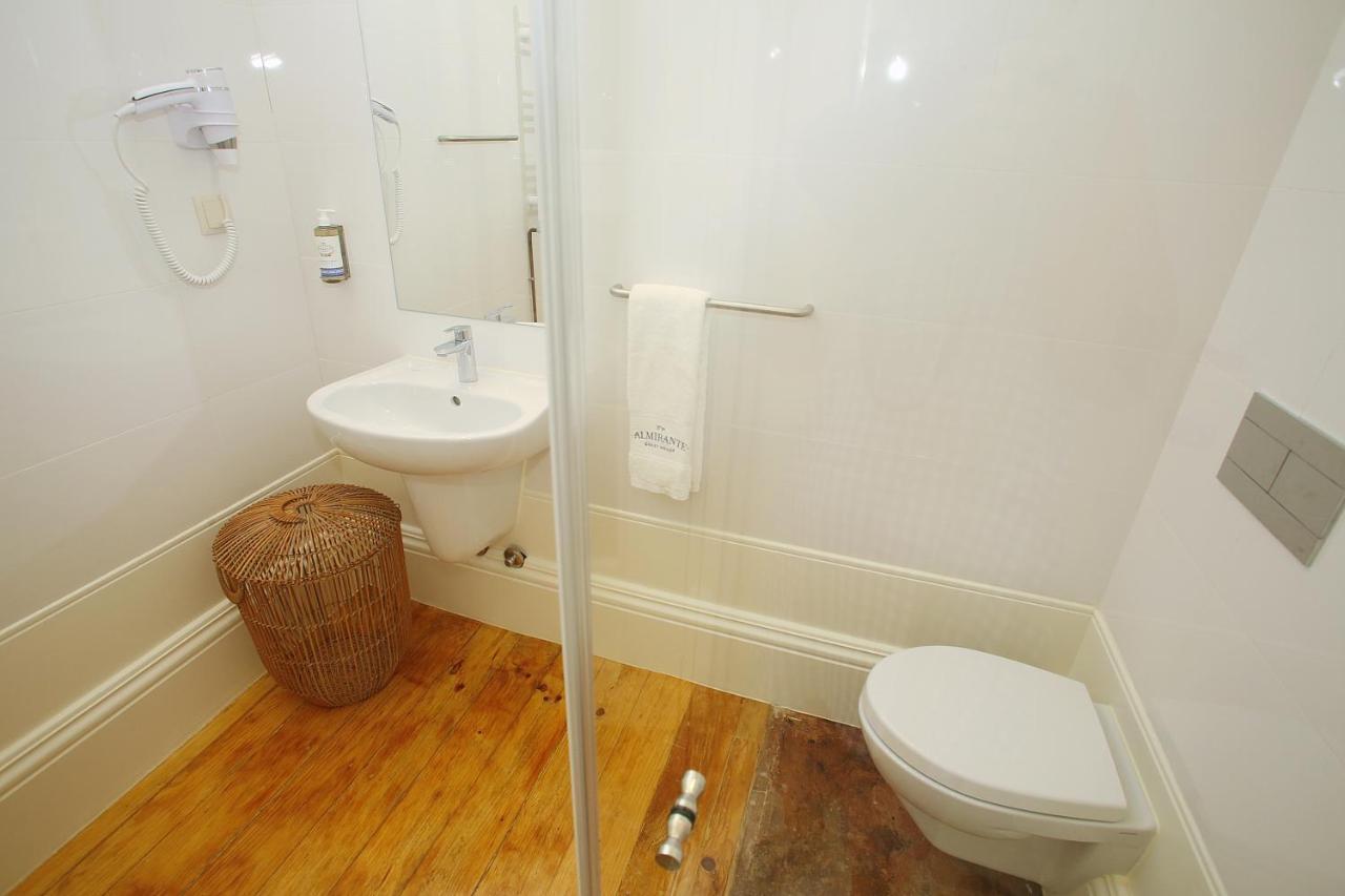 Nº 91 - Almirante Guest House Porto Zimmer foto